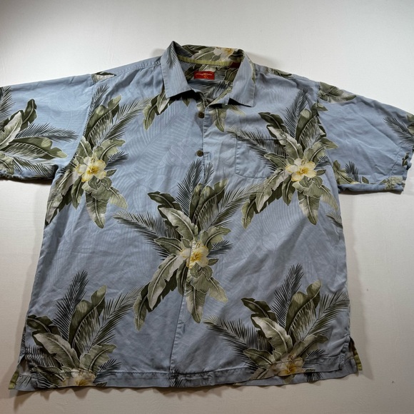 Tommy Bahama 100% Silk Hawaiian Shirt XL Blue Floral Palm Tree Tropical Hibiscus - Picture 1 of 12